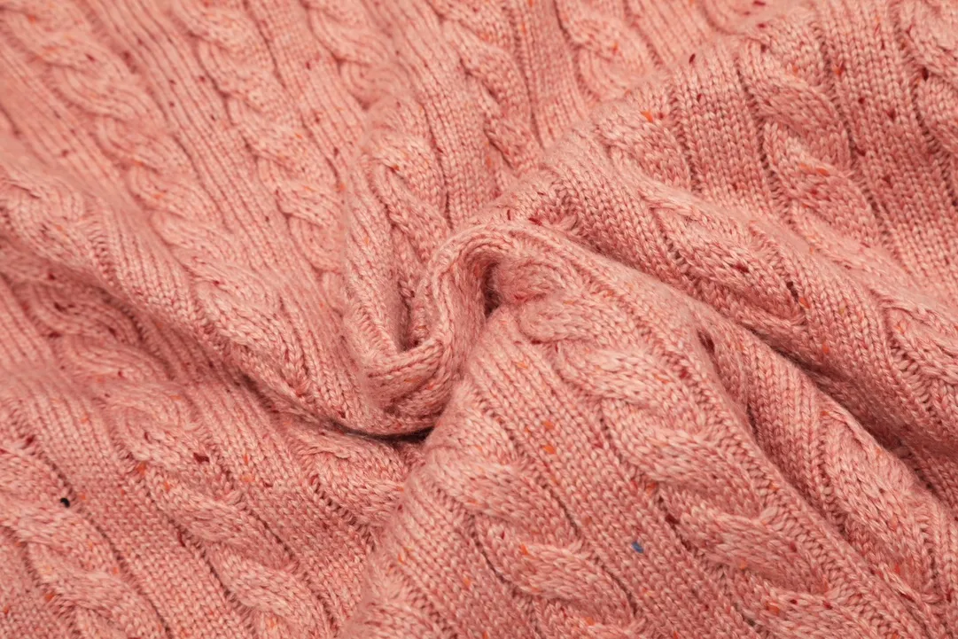 vivienne west wood Vivienne heavy duty twist multi-color classic cardigan knitted sweater wool 2024 autumn latest🧩 15% merino cotton wool 85% wool blend 🧩Correct Italian🇮🇹100% wool washed wheat logo Size: S -M- L Color: white, dark gray, blue, watermelon red